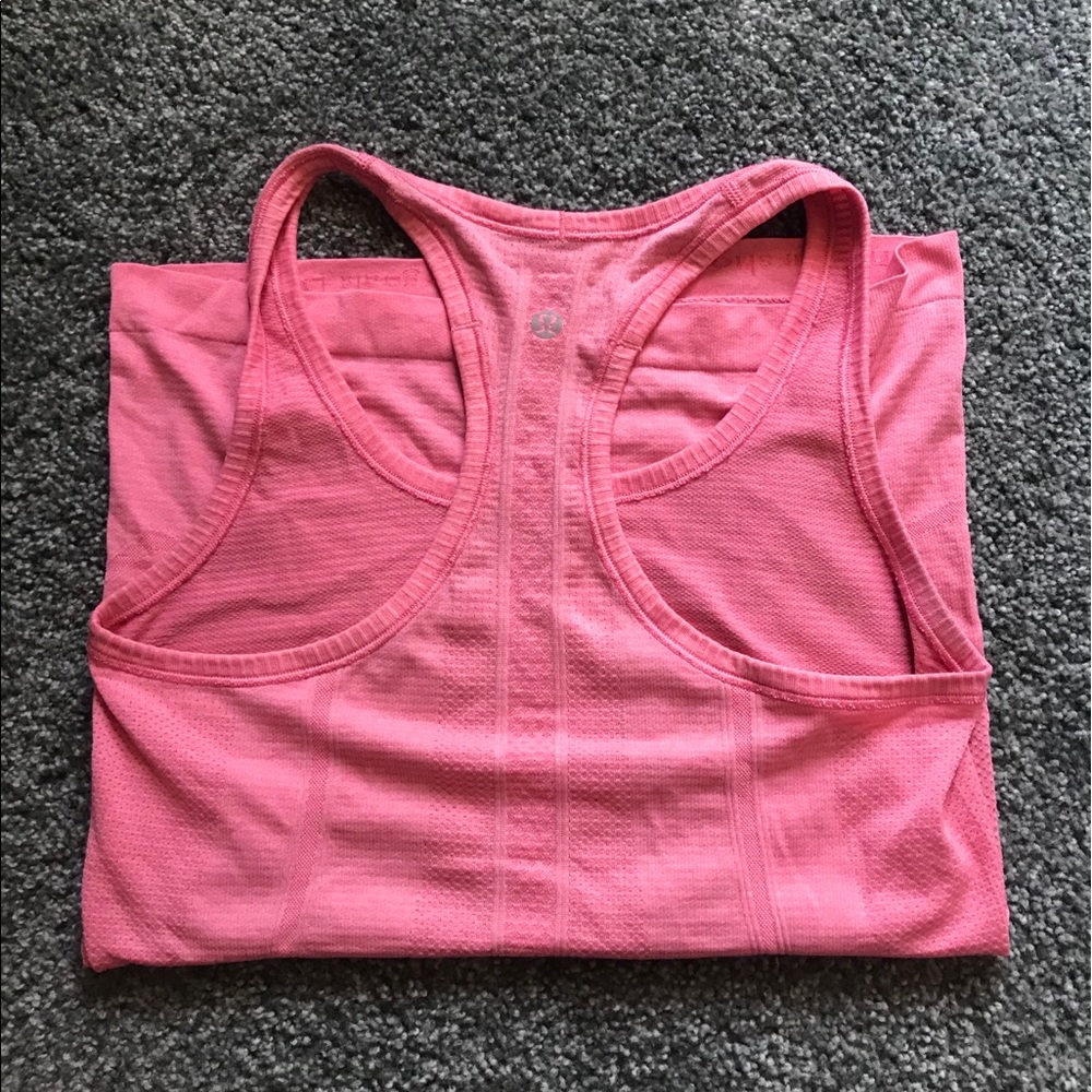 hot pink lulu lemons work out tank top